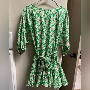 EUC boutique belted minidress. Size Large